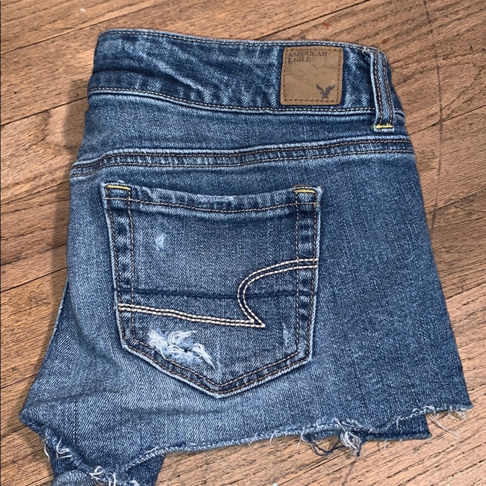 AMERICAN EAGLE DENIM SHORTS